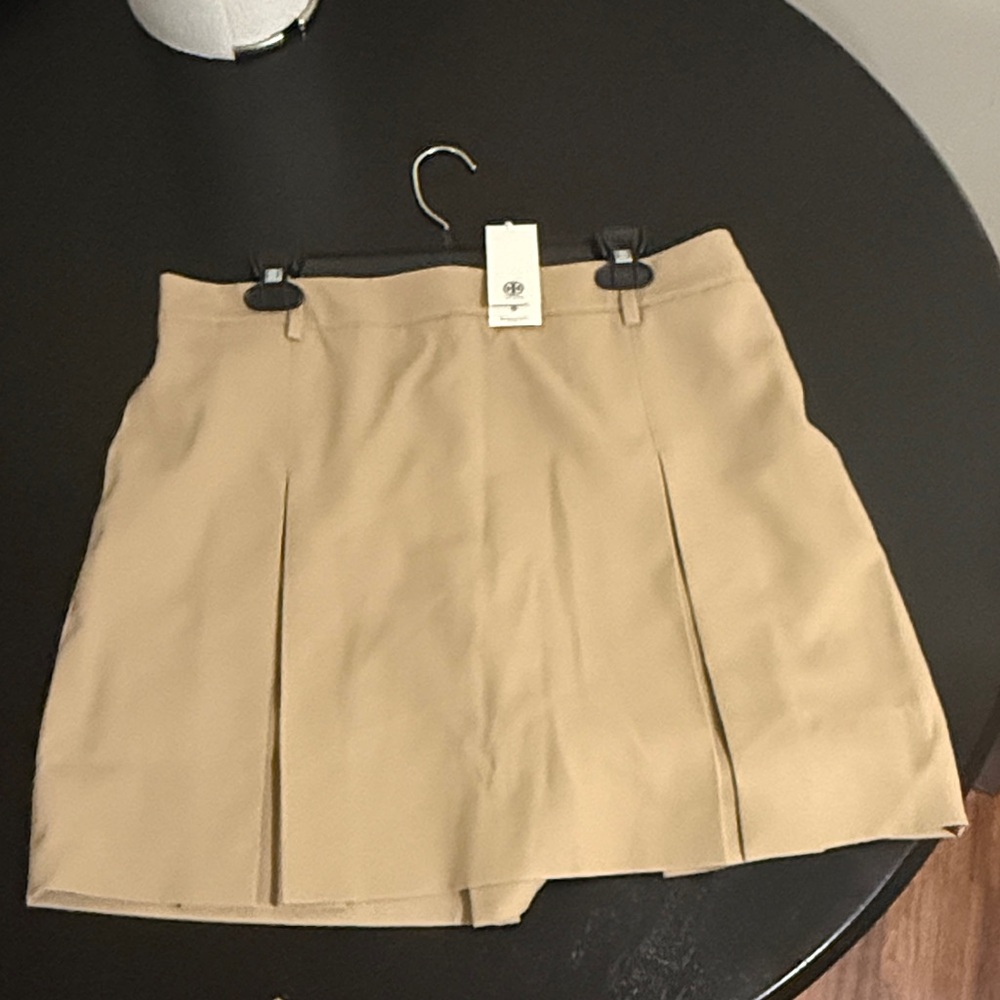 Tory Burch Tan Skirt w/Pockets